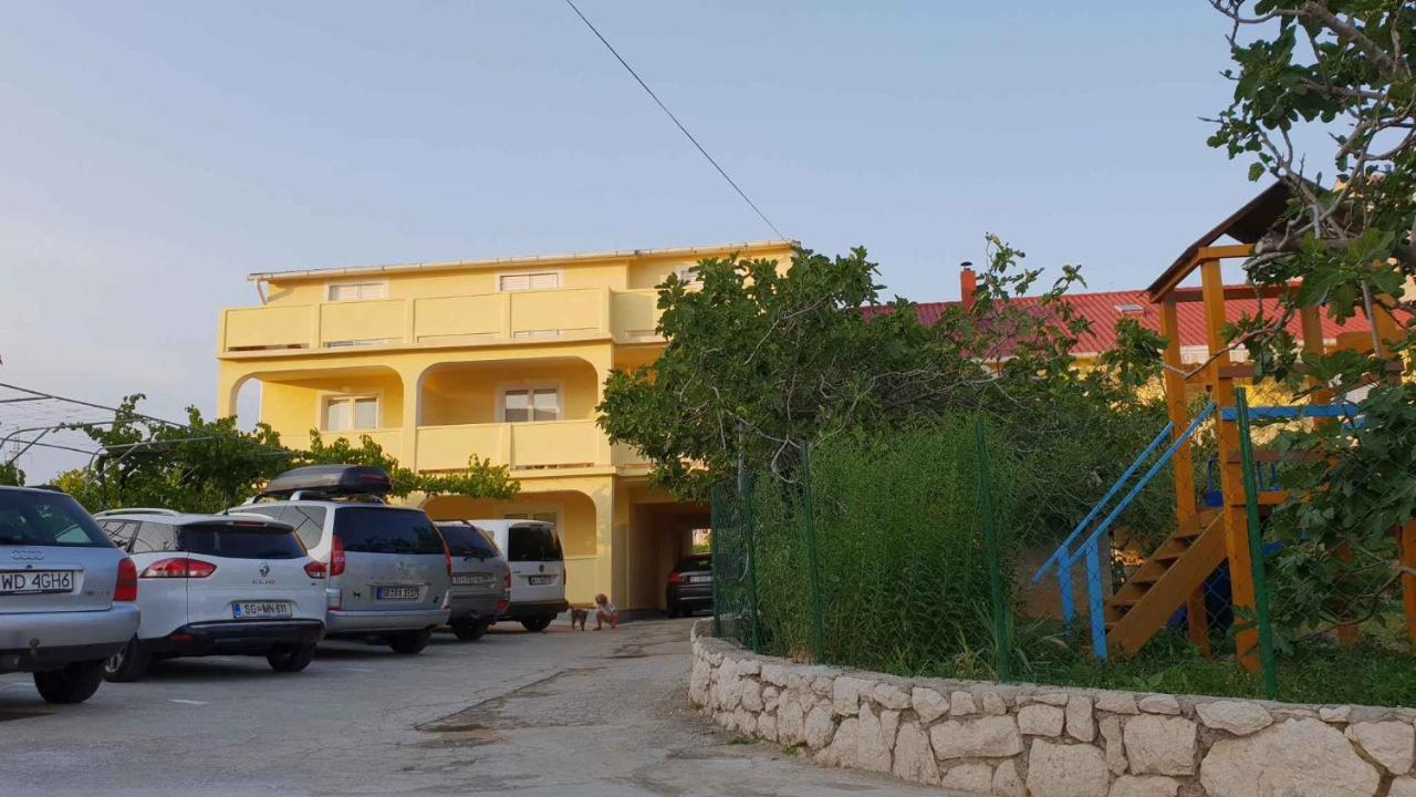 3 Apartman Lopar